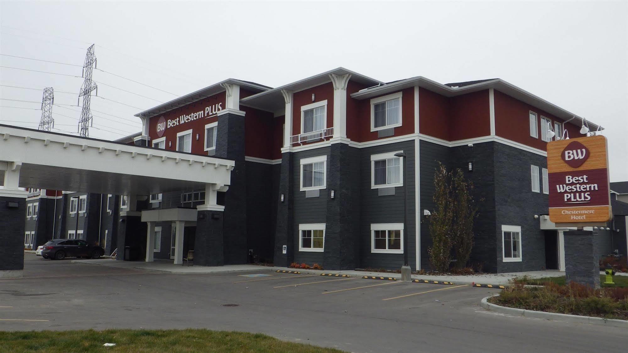 Best Western Plus Chestermere Hotel Exterior foto